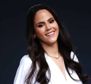 Flávia Araújo Alves